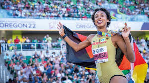 墨重彩的一 墨重彩的一