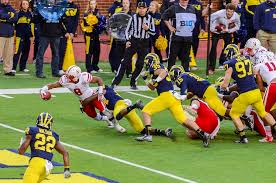 正在吸引越 正在吸引越